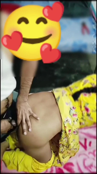 İlk kez göt tekmeleme, Seksi video, Seks videosu | Klip 1