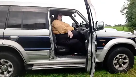 Ssbbw büyük kız büyük araba sorunları