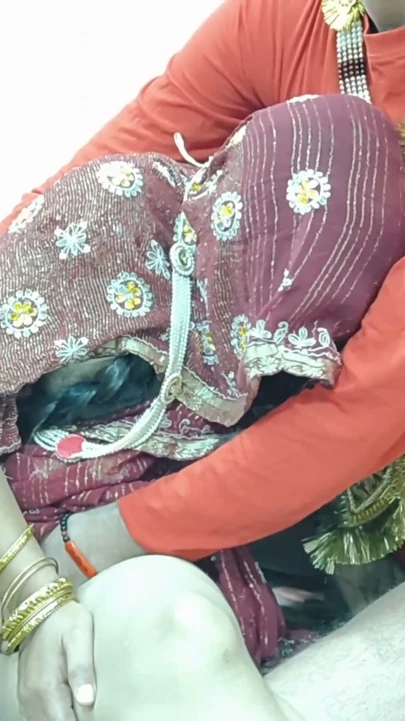 Indian Suhagrat First Time Sex Hot Sexy Bangali Bhabhi Suhagrat Fucked Sadi ki pahali suhagrat | Klip 1