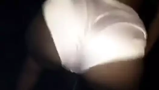 Seksi twerk tanrıçası Tyni