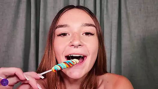 Della Cate oyuncu seçme röportajı için geğiriyor