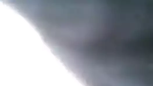 pantolonu siyirmis cakiyor