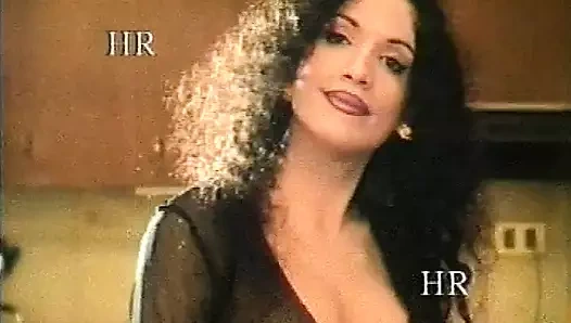 Napolili fırıncının klasik İtalyan kıllı amcığı vhs'de