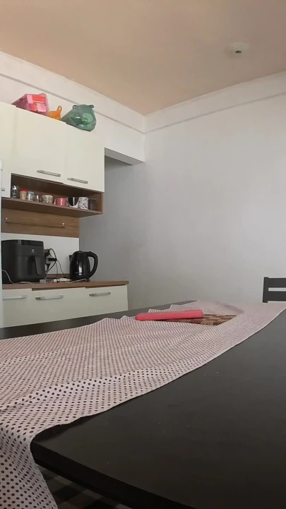 Suçüstü yakalanan evli kadının böyle bir arkadaşıyla düşmana ihtiyacı yok | Klip 1