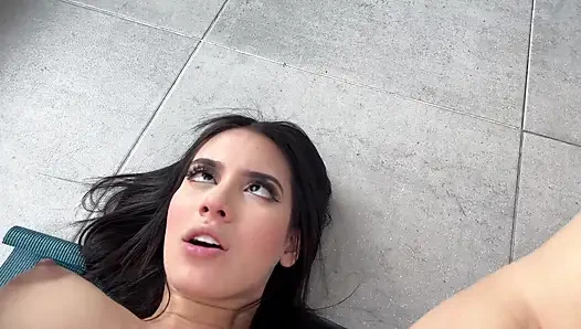 Yenifer Chacon ile kehribar Prada arasında çift lezbiyen karşılaşması, makas, amın mamamı,