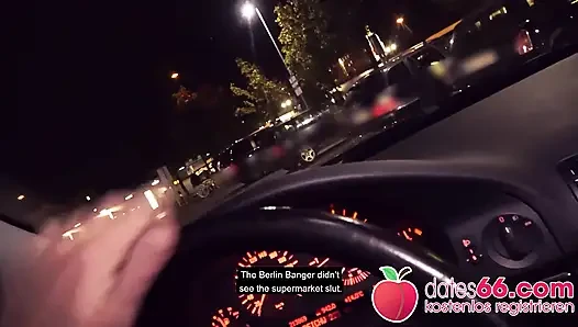 Ev hanımı Liz de Lane açık havada seks macerası için açgözlü!