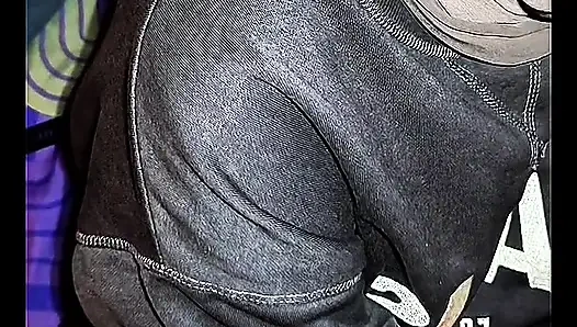 Masum ve dindar üvey kız kardeşime ilk kez seks yapmayı öğretiyorum