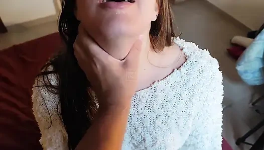 Pembe Götlü Sarışının Büyük Kıçını Canlı Yayında Sikiyorum