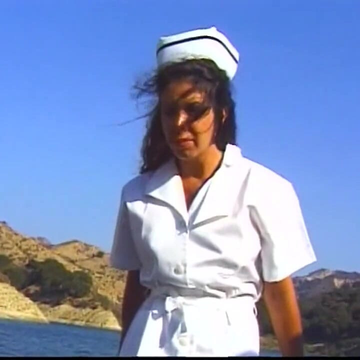 Üç lezbiyen için üçlü grup seks nostaljik sikiş