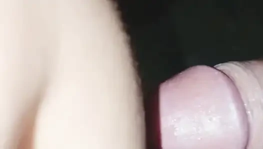 Hintli kadın banyoda sikişiyor