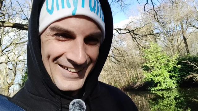 Şakalarla altın duş konuları