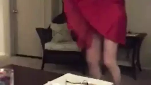 Jllain olmak bir milf sürtük kazara nip slip