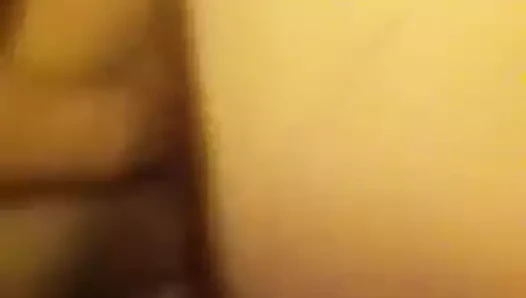 Samantha taşlama çük ile başparmak içinde göt 2