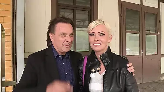 Alman sıcak vahşi fahişeler - bölüm 4