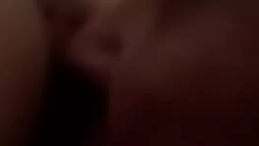 Amcığı boşaltıyor