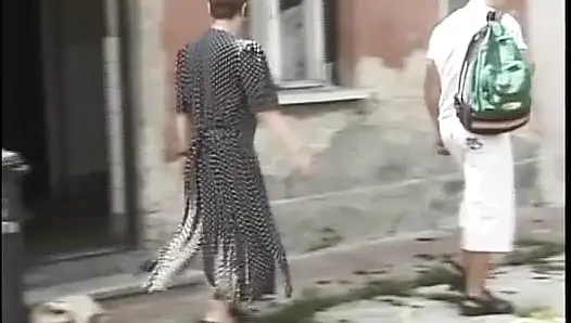 Şşş.. Bu benim üvey annem