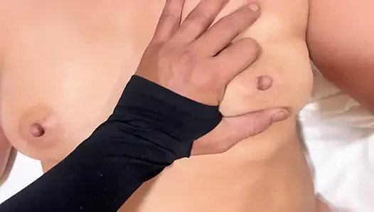 Ateşli ve güzel sabah seksi çok hızlı boşalıyor ama durmuyor