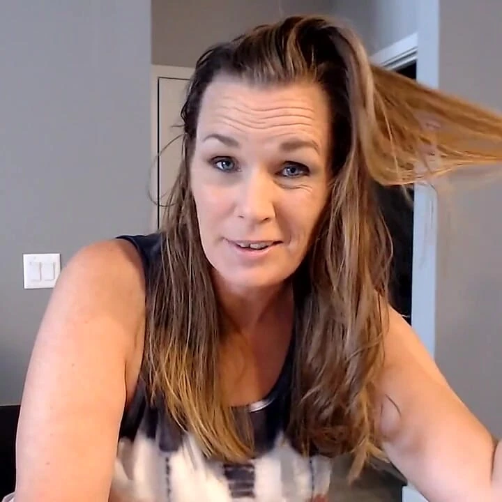 Umarım iyi bir gün geçiriyorsunuzdur!