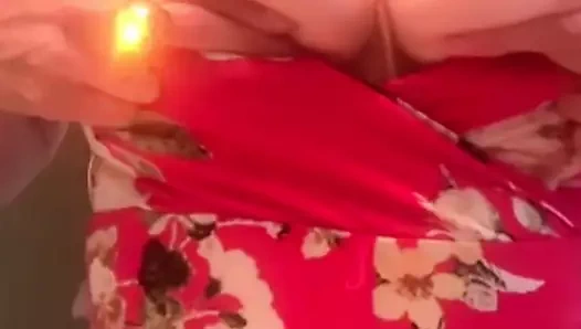 sürtünme benim memeler