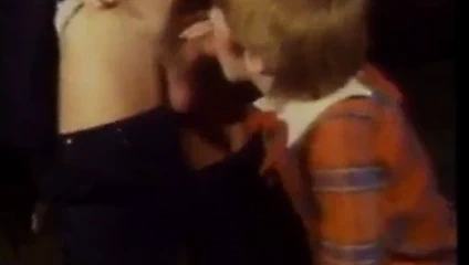 Fa mükemmel eş, erkeği için her şeyi yapar!