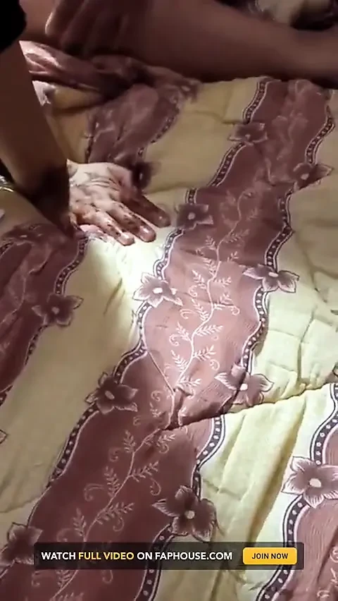 Arap Lezbiyen Sevişiyor