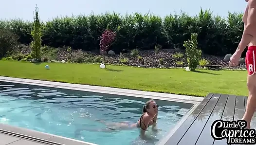 Azgın komşumu siktim