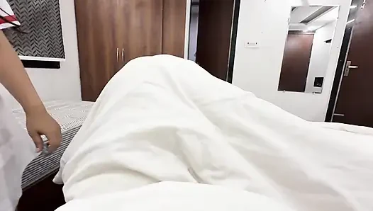 Hintli hemşire seks yapıyor