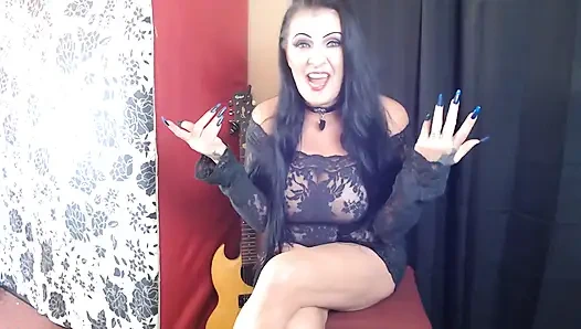 Üvey oğul seni erkekliğe sokuyor