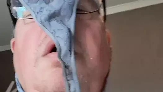 Kirli külot kokluyor