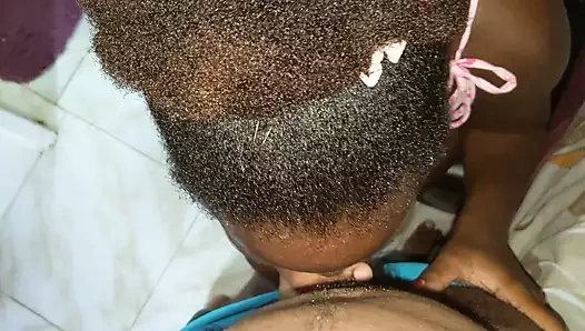 Beni edepsiz zenci fahişen olarak kullan! Büyük yarağını sürtüğün ağzımın içine boşalt! - Mastermeat1