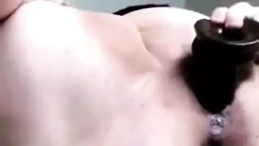 Mov8 (BBW Fucks Herself As Her Asshole Swells)