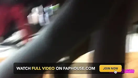 Barda kocamı gri mini çizmelerimle okşuyor