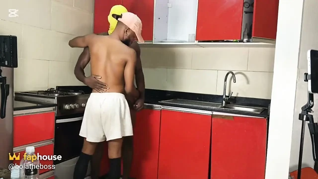 Mutfak Seksi, Vata Amcık Chudai Sikiyor
