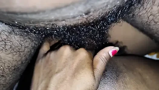 Asyalı Köylü Ev Hanımı Seks Videosu