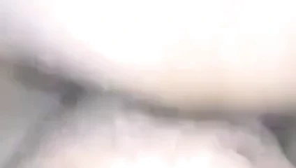 Genç bir çocuk için kedi maruz kaldım