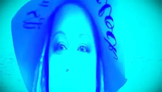 Kamp kadın kılıklı boi eğitim günü 1 kadın kılıklı klitoris ve gerçek adamın yarağı