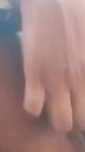 Незабываемый момент из "Мастурбация индийской бхабхи пальцами два самых под полным видео"