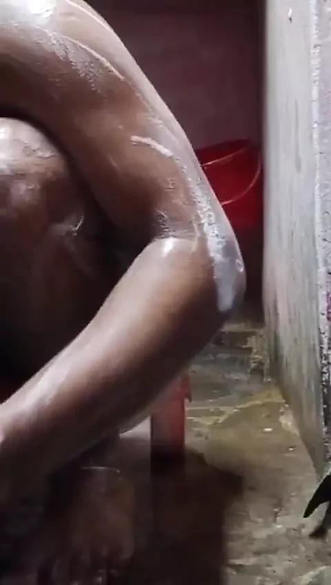 Seksi Rohan Banyo'nun tam uzunlukta videosu