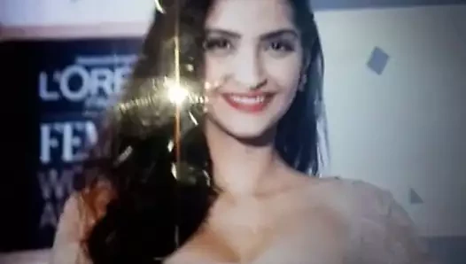Sonam kapoor boşalma haraç