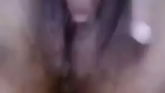 Evli kadın büyük zenci emiyor