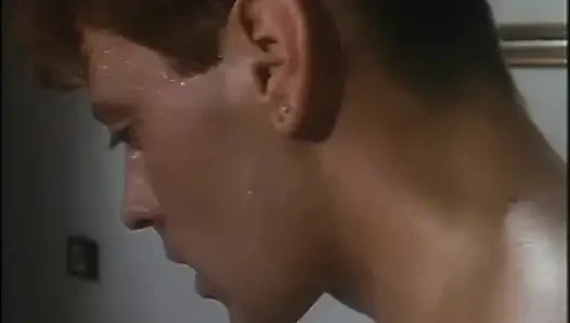 Rocco ve Moana göt sikiyor amcık yalıyor büyük yarak emiyor 69 pozisyonunda