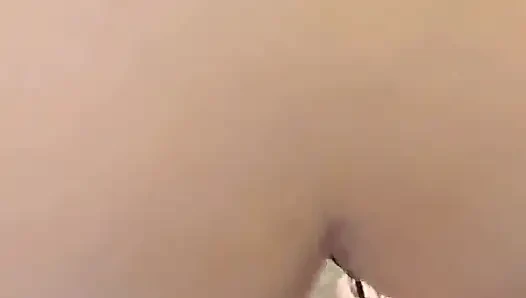 Plaj kenarında muz çalılıklarında Ao Dai ile hızlı bir sikişiyor - bölüm 1