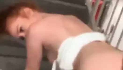 Bu fahişeler bbc için her şeyi yapıyor