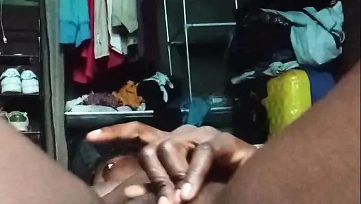 Derin amcıklı Roman