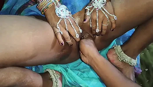 Devar ne padosi bhabhi ke chut me tel laga ke pura hanth ghussa diya.chudakr aunty ne chut me hanth dalwa ke chut se maal giraya