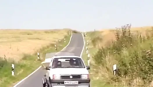 Almanya'dan bu amatör hatun iki kullanmak zorunda