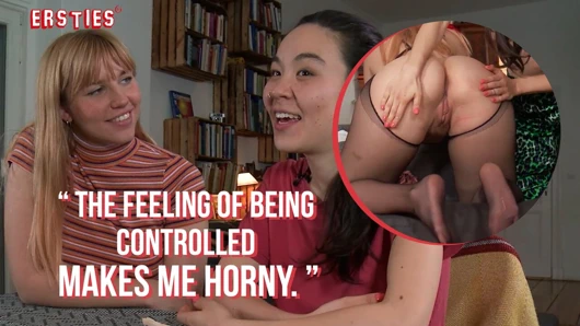 Ersties - seksi Kanadalı kız ateşli bir İsveçli kıza iyi vakit geçiriyor