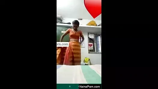 Bugün özel - sevimli telugu kız amını soyar…