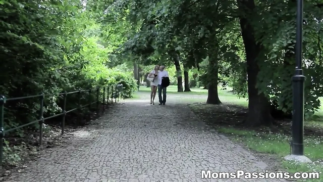 Annelerin tutkuları - romantik üvey anneyle sevişmek