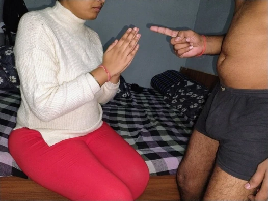 Ne erkek arkadaş ke sath pakad liya (edepsiz Hintçe konuşma)